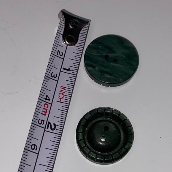 Plastic Buttons 2 Hole Marbled Green Set of 2 Original Sewing Fidget Crafts - Picture 7 of 11
